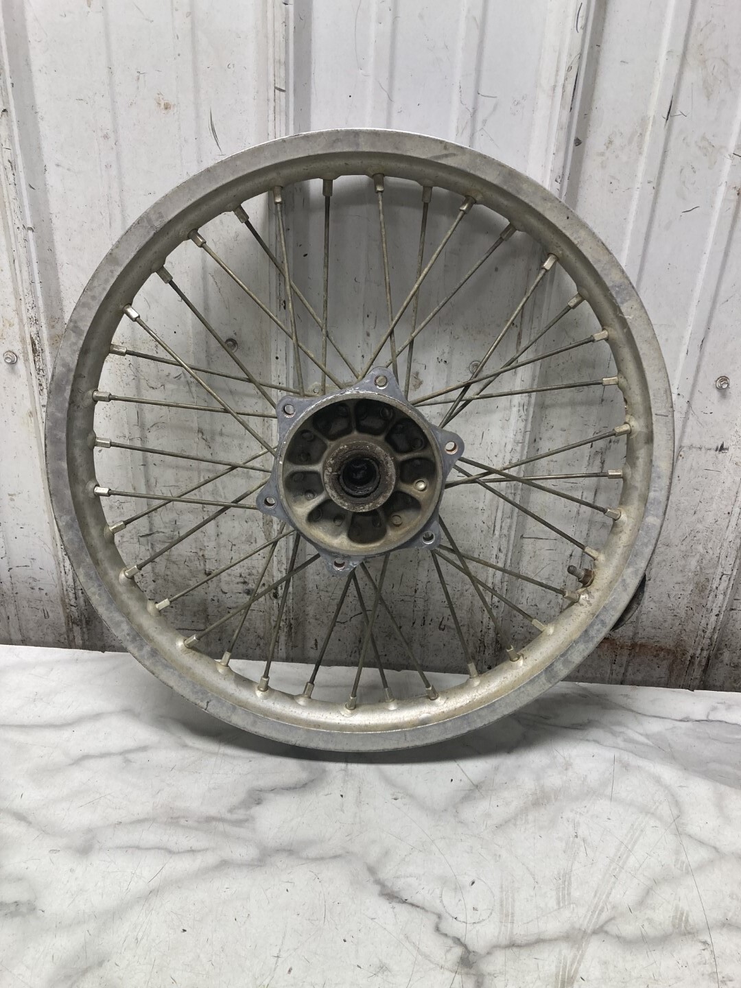 92 Suzuki RM 125 RM125 rear back wheel rim straight eBay
