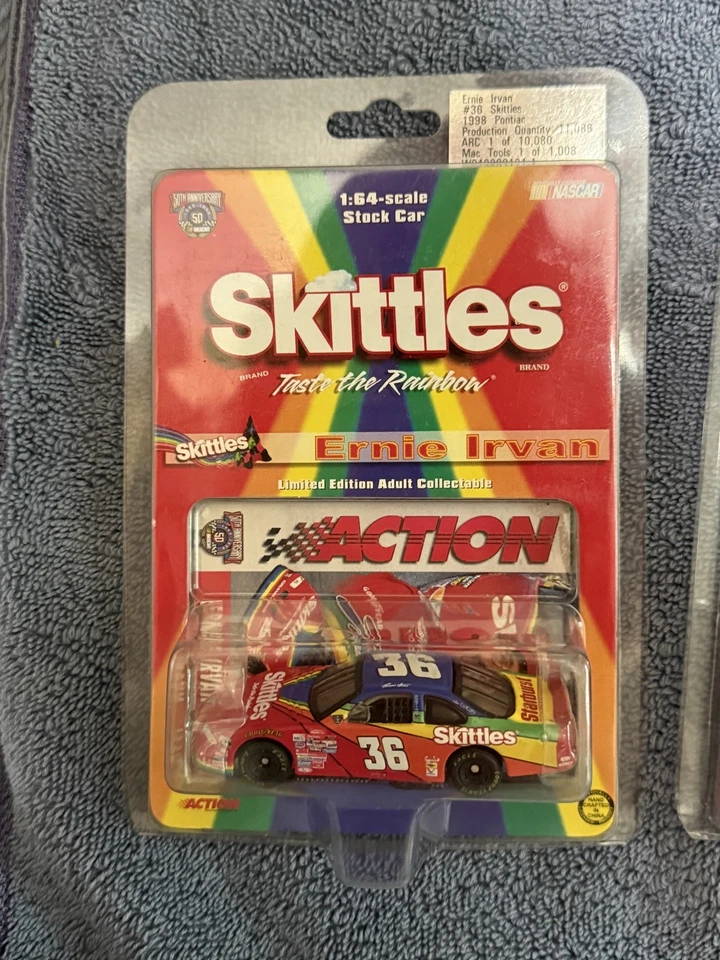 Ernie Irvan #36 Skittles and Skittles Wild Berry Pontiac NASCAR Modelo 1/64 1998 Foto 3 de 4