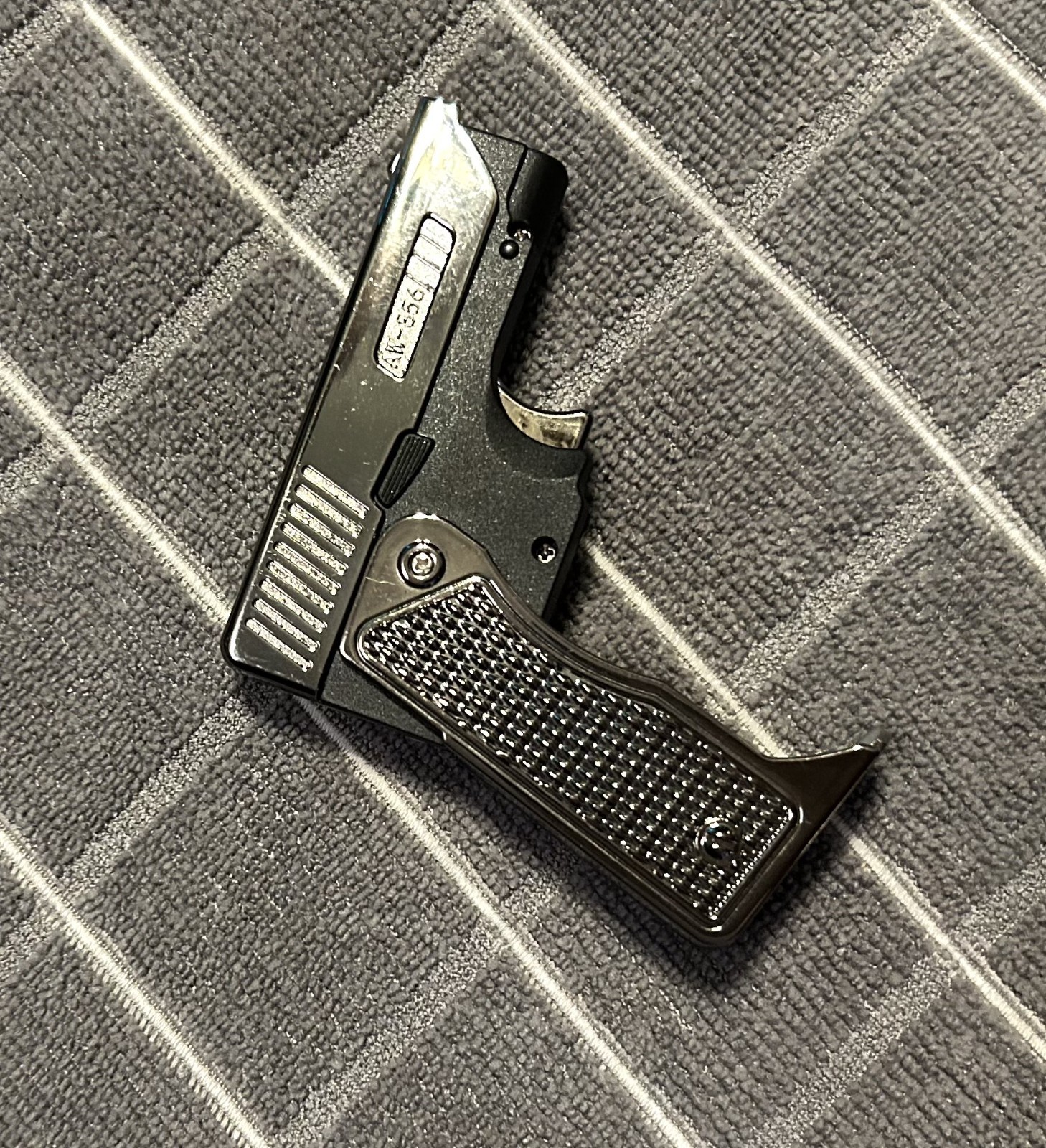 - Quiet Lighting Clickless Electric Arc Folding Gun