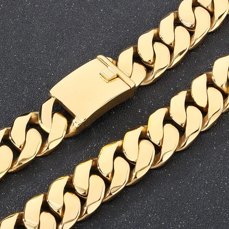 Men's 24mm Cuban Chain Buckle Smooth Titanium Steel Necklace - Image 4 of 4