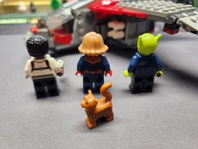Captain Marvel and The Skrull Attack Quinjet (76127) All Minifigures