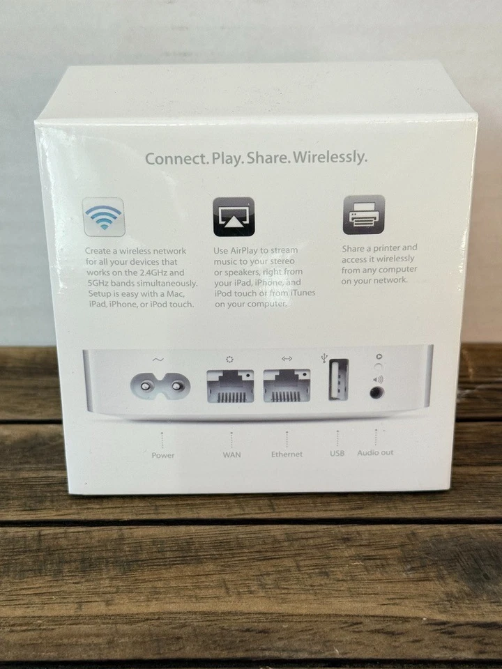 Apple AirPort Express A1392 MC414LL/A Sealed 802.11n Wi-Fi Base Station - Image 3 of 4