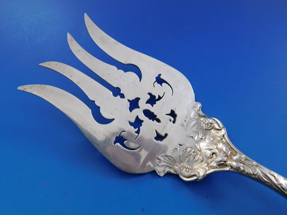 Tenedor para servir pescado Love Disarmed by Reed and Barton de plata esterlina Pcd 10 3/4" Foto 2 de 4
