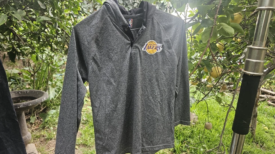 Детский пуловер толстовка с капюшоном Los Angeles Lakers размер большой (14-16) - Изображение 2 из 4