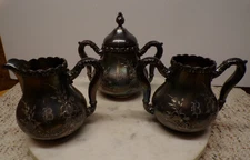 James W Tufts Etched Quadruple Silver Plated 3-Piece Set Engraved w/B #4503