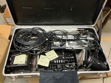 Lowel Light Kit w/case 3x Omni stands umbrellas cords Photography