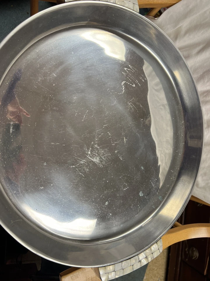 Bandeja para servir Pottery Barn “Barons” plateada madreperla asas con incrustaciones Foto 2 de 4