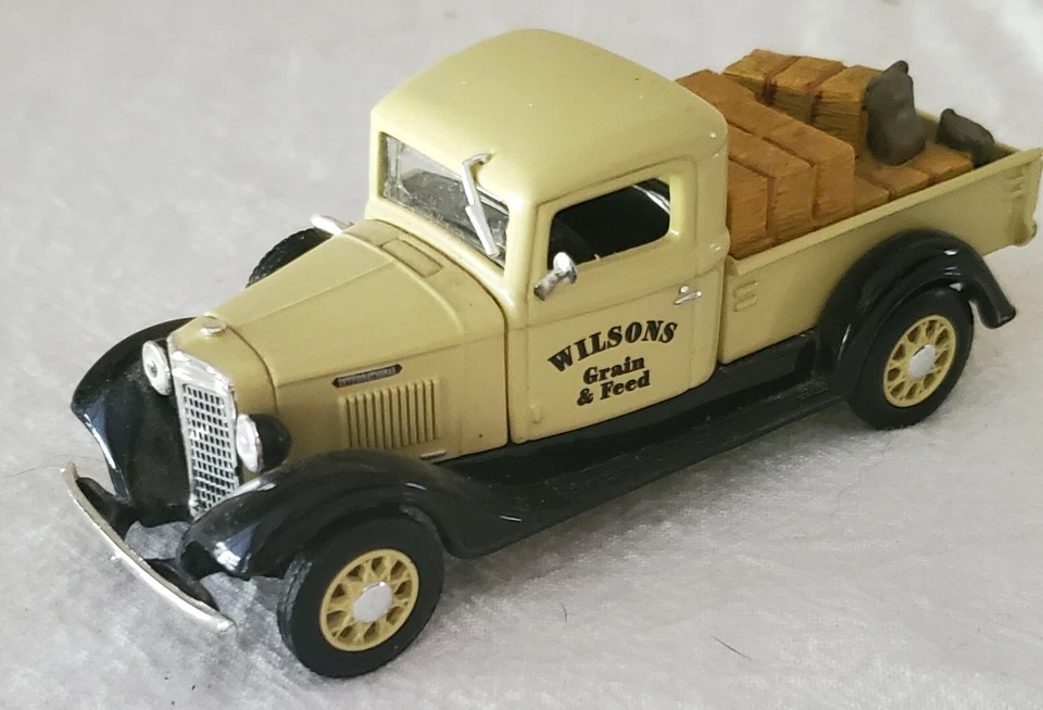 Camión Internacional Matchbox Yesteryear YYM38039 1934 Foto 4 de 4