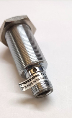 TURCK BI8-M18-AP6X-H1141 Induktiver Sensor 46150