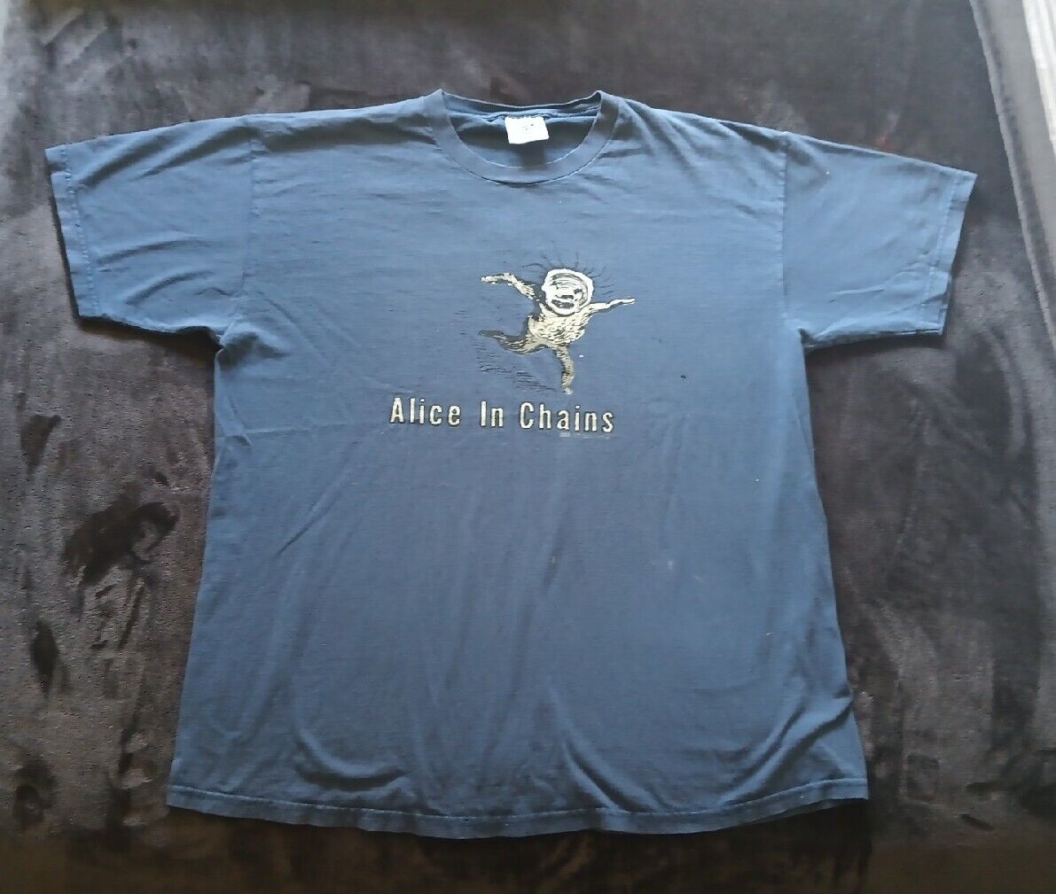Rare Vintage Alice In Chains 1995/1996 Tour T-Shirt Size XL Rare Vintage Alice In Chains 1995/1996 Tour T-Shirt Size XL