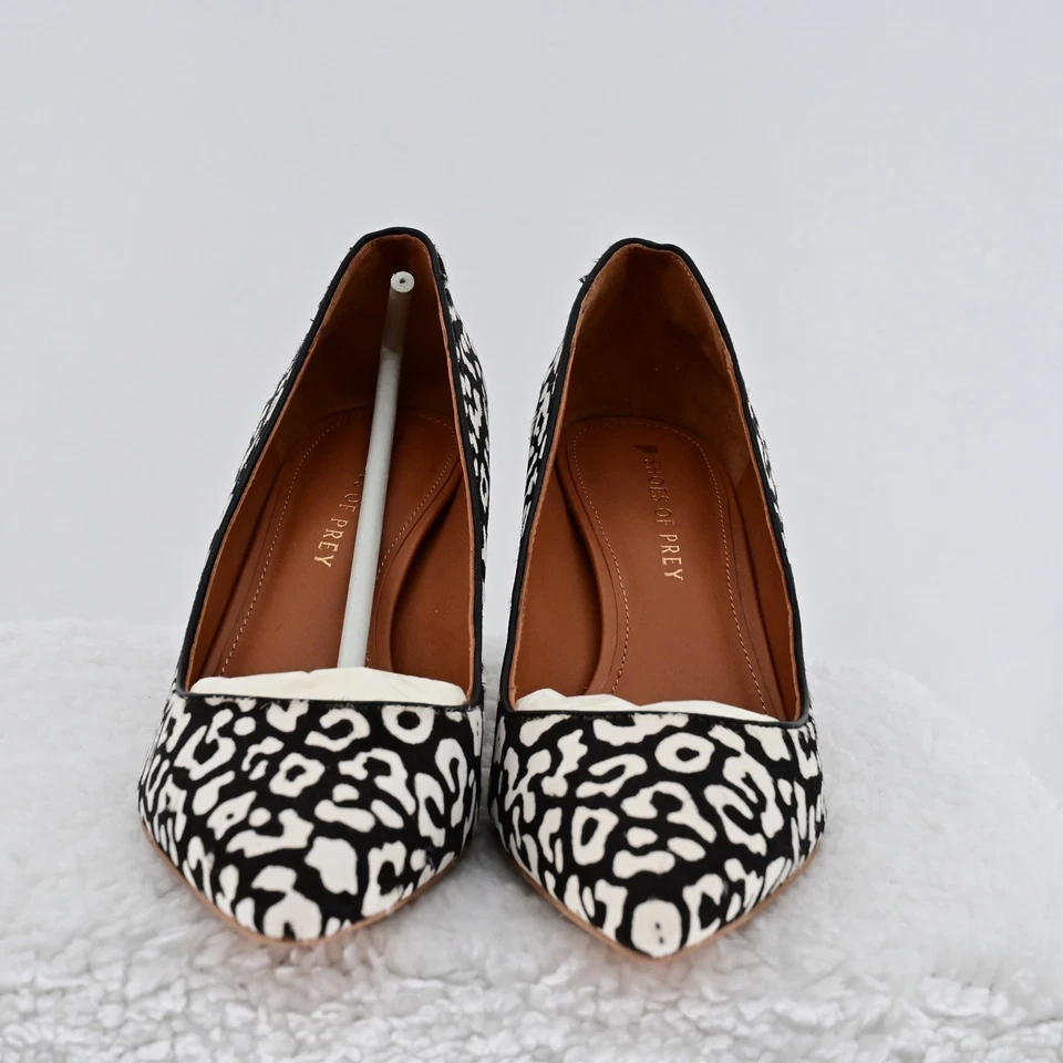 Zapatos de tacón de aguja en punta con estampado de leopardo blanco negro hechos a medida 9,5 Foto 3 de 4