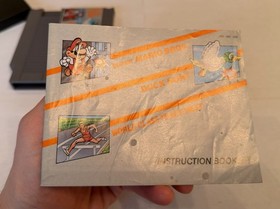 Super Mario Bros. Duck Hunt World Class Track Meet Nintendo NES w/Manual & Cover