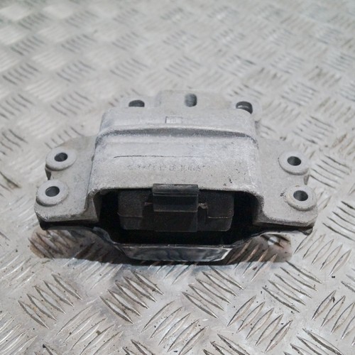 VW PASSAT B7 1.4 TSI Motorhalterung auf der linken 1K0199555AC 90kw 2010