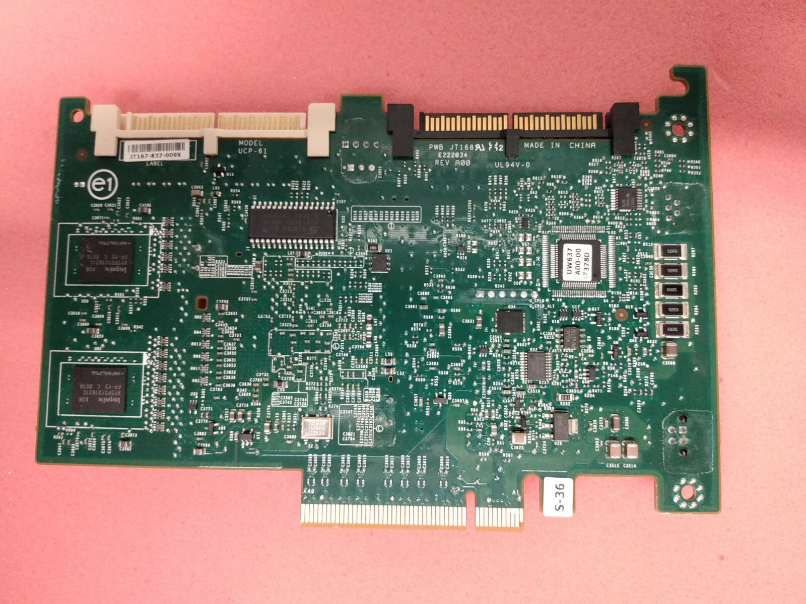 Foto 2 di 8