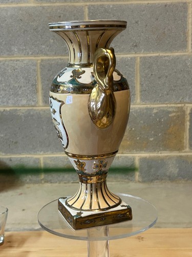 Toyo Urn/Vase Gold Gilt Yellow and Blue 12 " Tall China - Picture 3 of 10