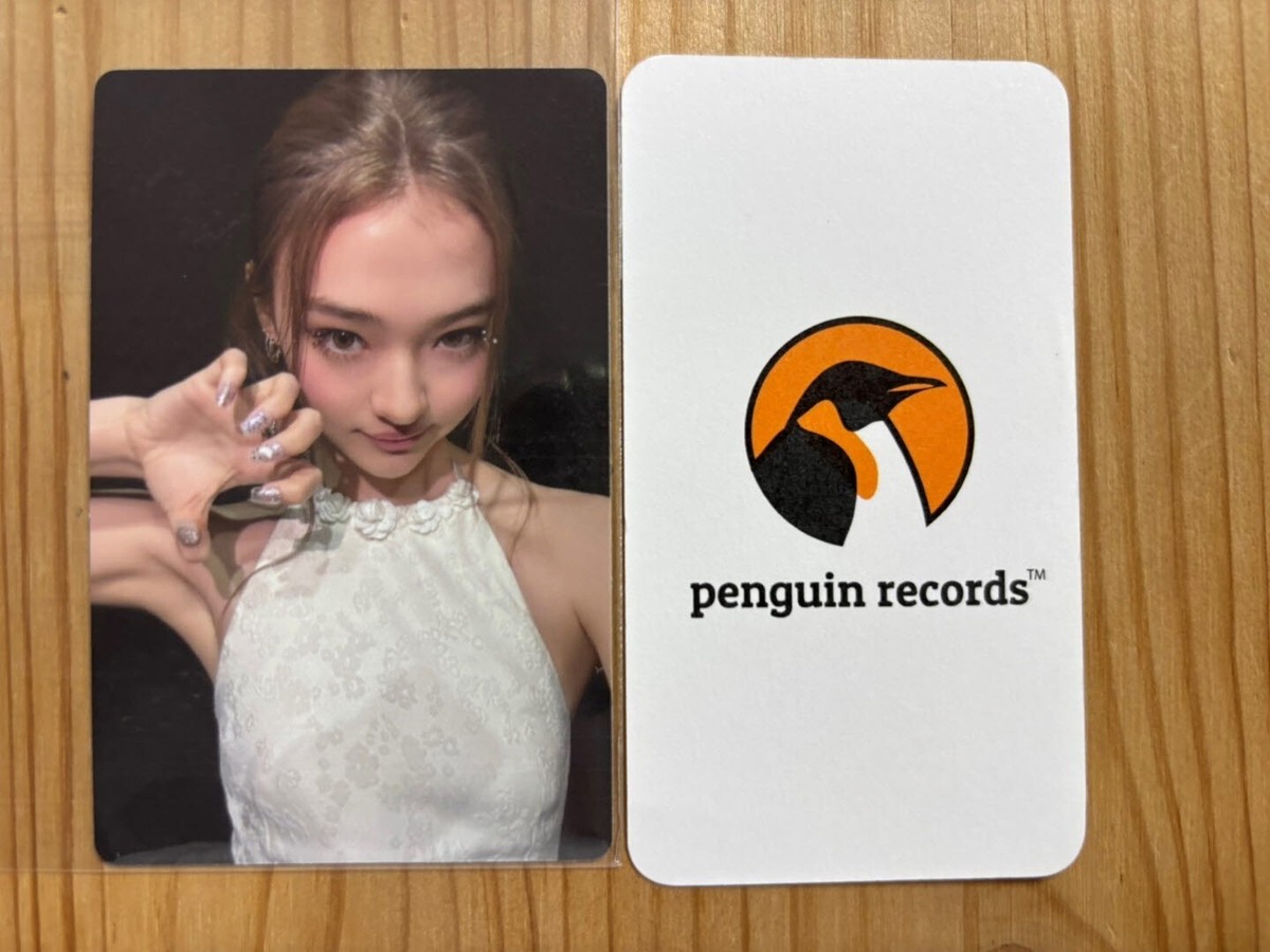 MEOVV - 1st EP MY EYES OPEN VVIDE OFFICIAL MERCH THEBLACKLABEL POB