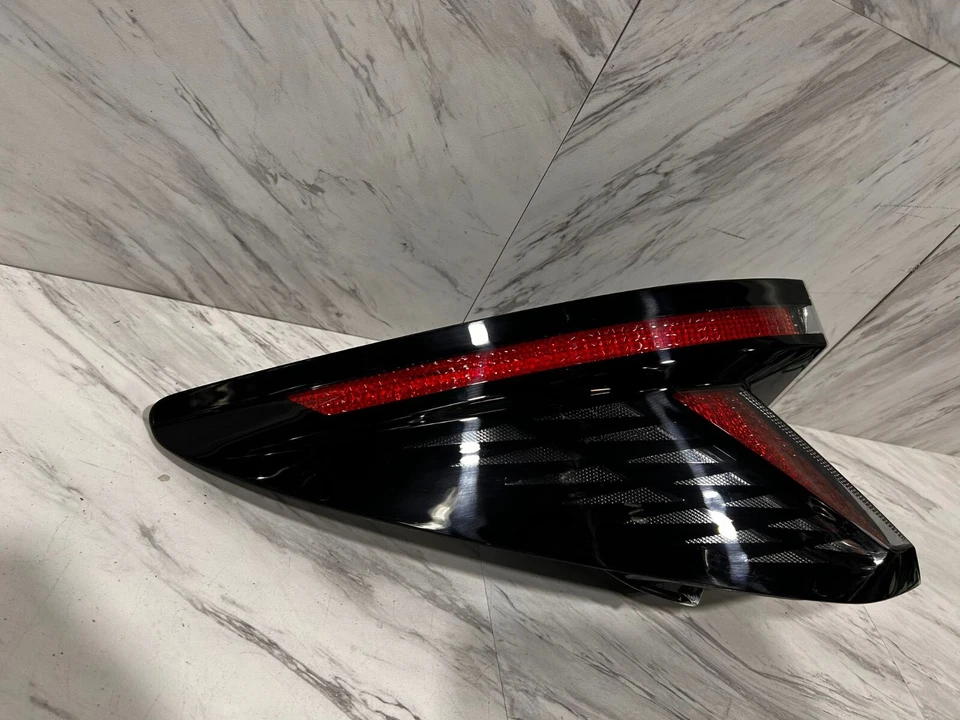 2022-2023 HYUNDAI TUCSON TAIL LIGHT ASSEMBLY OEM LH LEFT DRIVER SIDE 92401-CW100 - Image 2 of 4