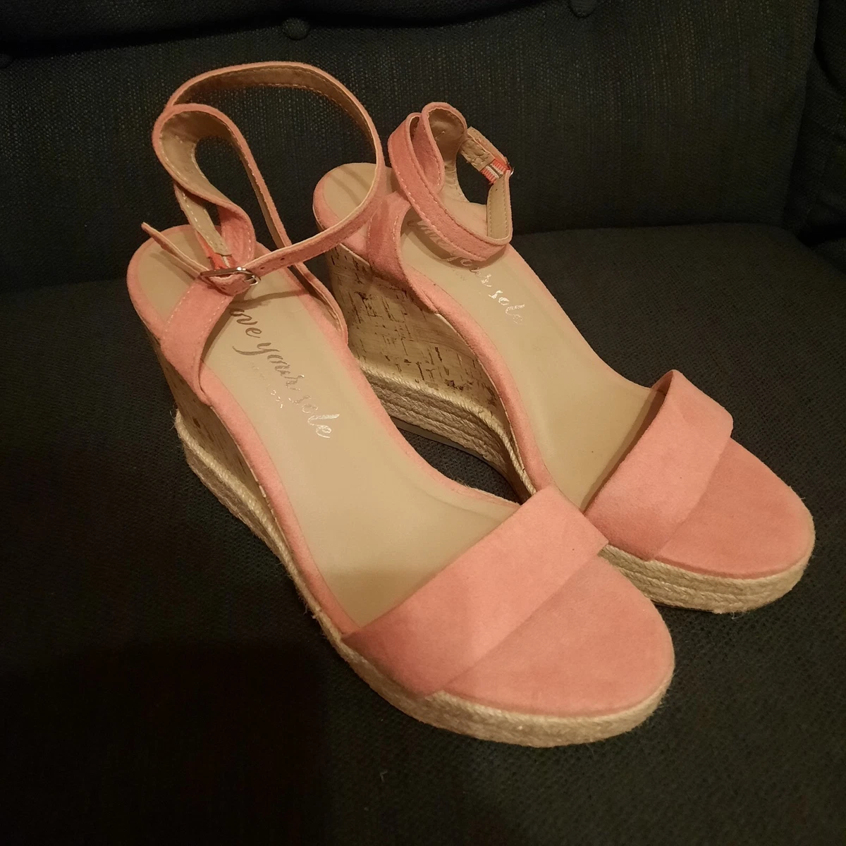 Pale pink store wedge shoes