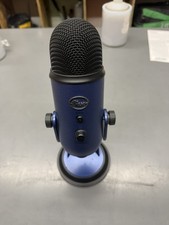 Blue Yeti Professional Multi-Pattern USB Condenser Microphone Blue USED