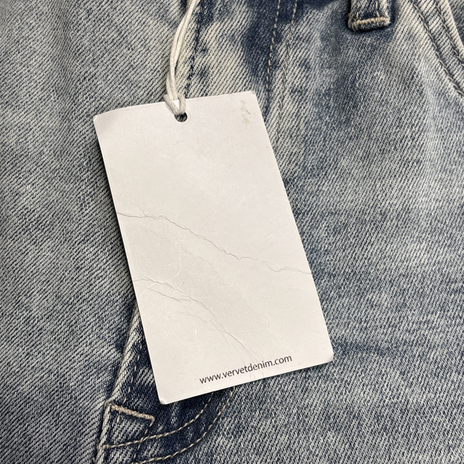 Vervet Blue Erika women’s blue jeans 28 X 25 distressed NEW - View 4