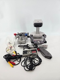 Nintendo NES Deluxe Set ROB Robot Console System Mostly Complete READ