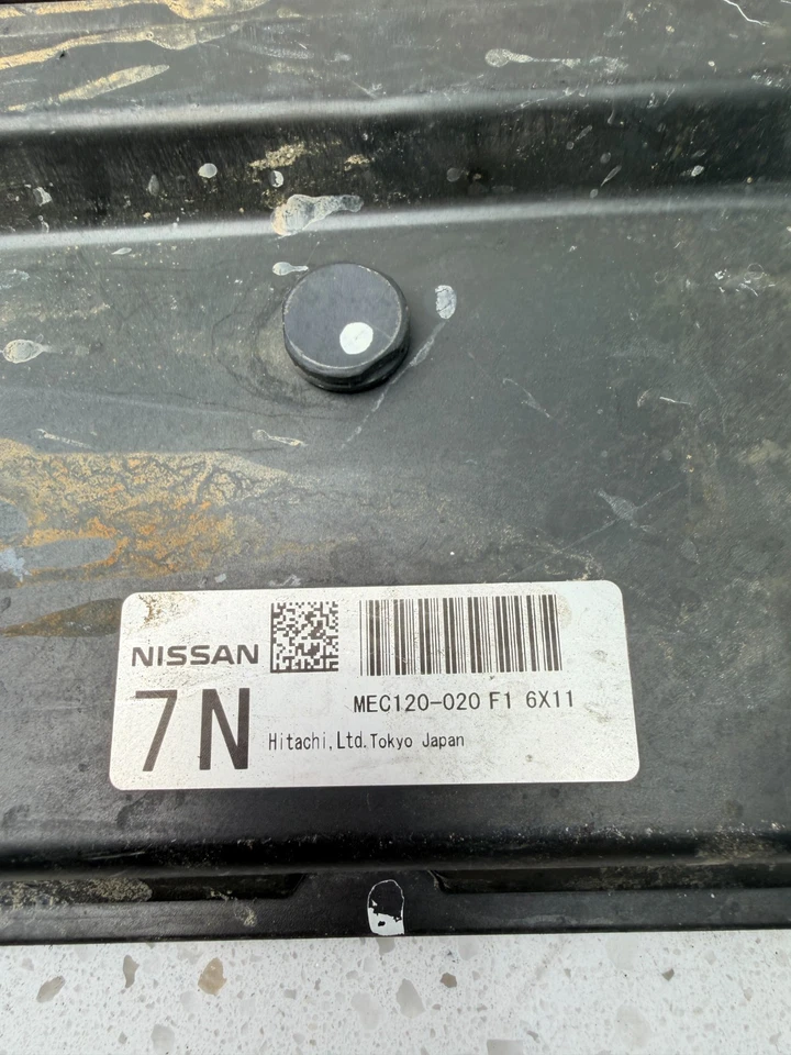 Módulo de control ECM Nissan Altima 2007 motor de 2,5 L MEC120-020 F1 MEC120020F1 OEM Foto 3 de 4