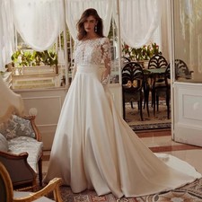 Elegant A-Line Sexy Wedding Dresses Long Sleeve Backless Bridal Dress Lace Bow