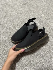 Dr. Martens Carlson Black Suede Mule Clogs Women in Size 6 