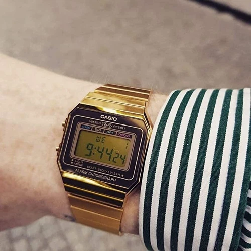 Casio Vintage A700WG-9A  Super Slim Case Classic Digital Backlight Gold Watch  - Picture 3 of 7