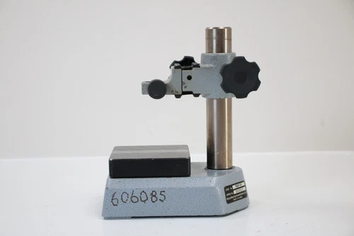 Mitutoyo 7007 indicator stand