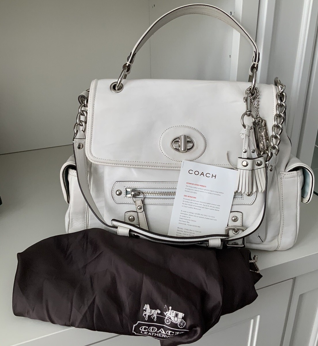 Vintage Y2K COACH Sydney Turn-lock Flap Handbag White