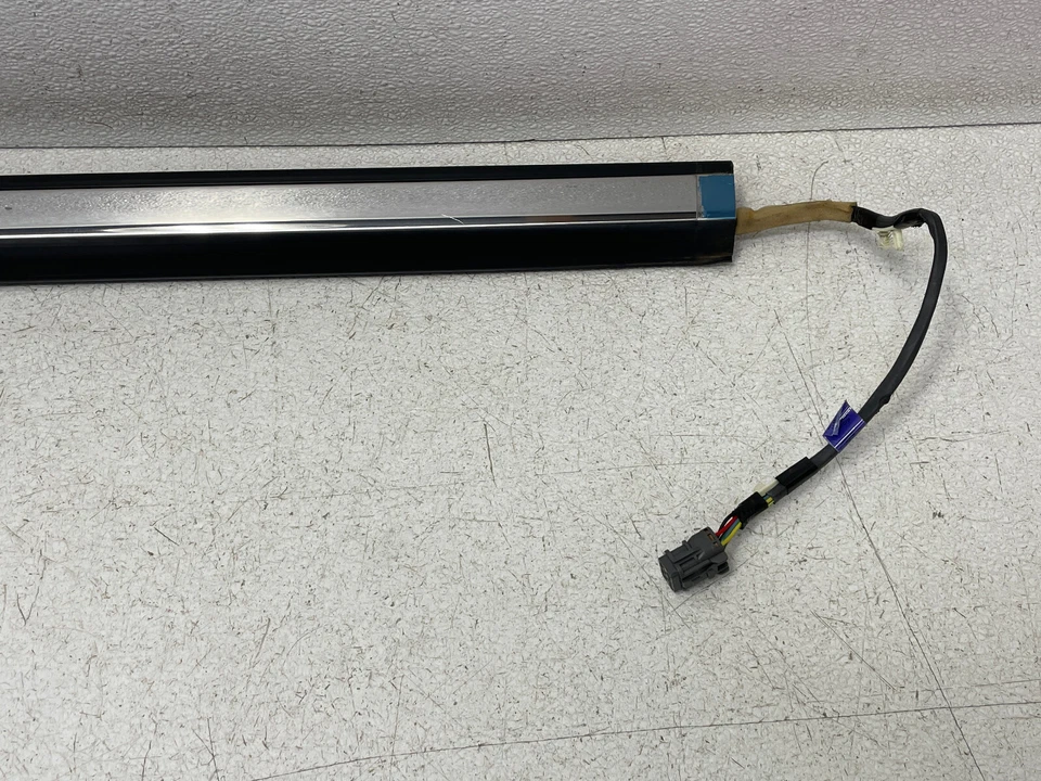 15 16 17 Ford Expedition Front Left Driver Door Window Trim W/Key Pad 1418 OEM - Image 2 of 4