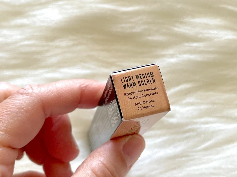 Smashbox Studio Skin Flawless 24 Hour Concealer Light Medium Warm Golden 0.27oz - Image 3 of 4