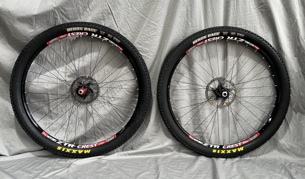 s-l1200.jpg s-l1200.jpg