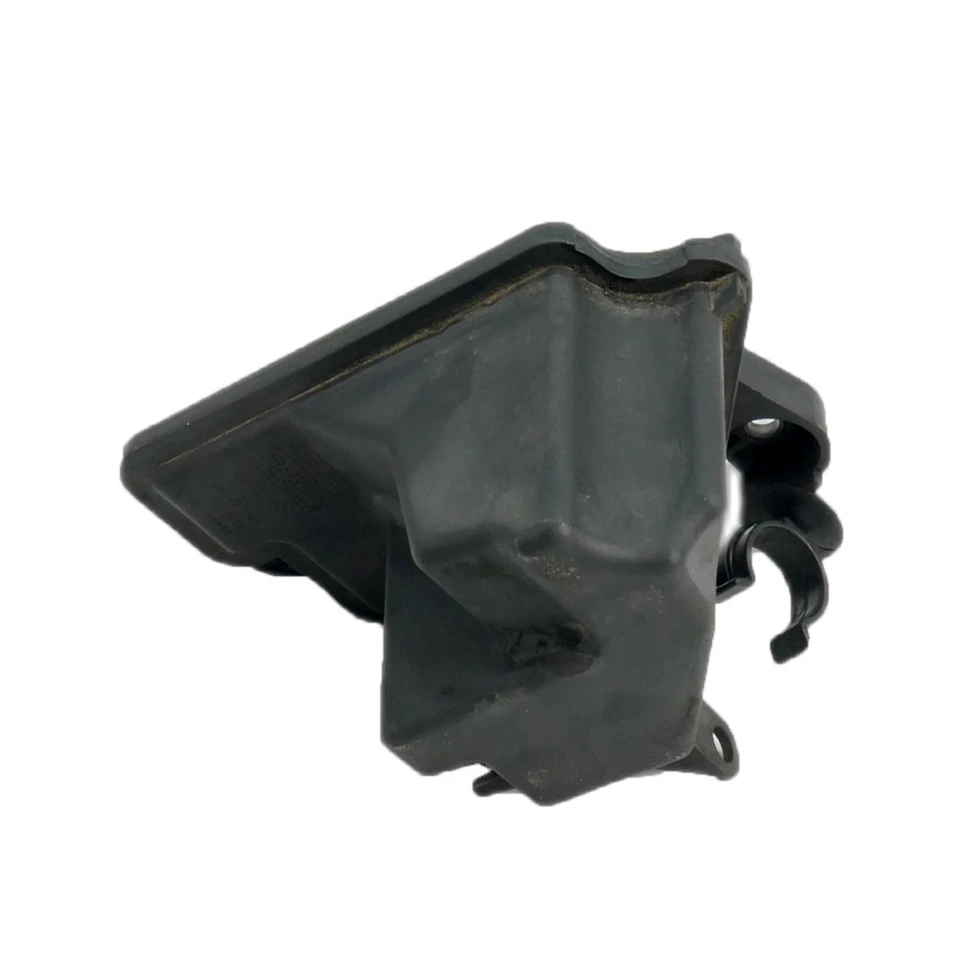 Vakuum-Ausgleichsbehälter Volvo V50, OEM 9646411180 - Imagem 2 de 2