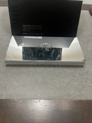 IL MAKIAGE Color Boss Master 8 Shade Eyeshadow Palette   Treat Yo' Self   NIB