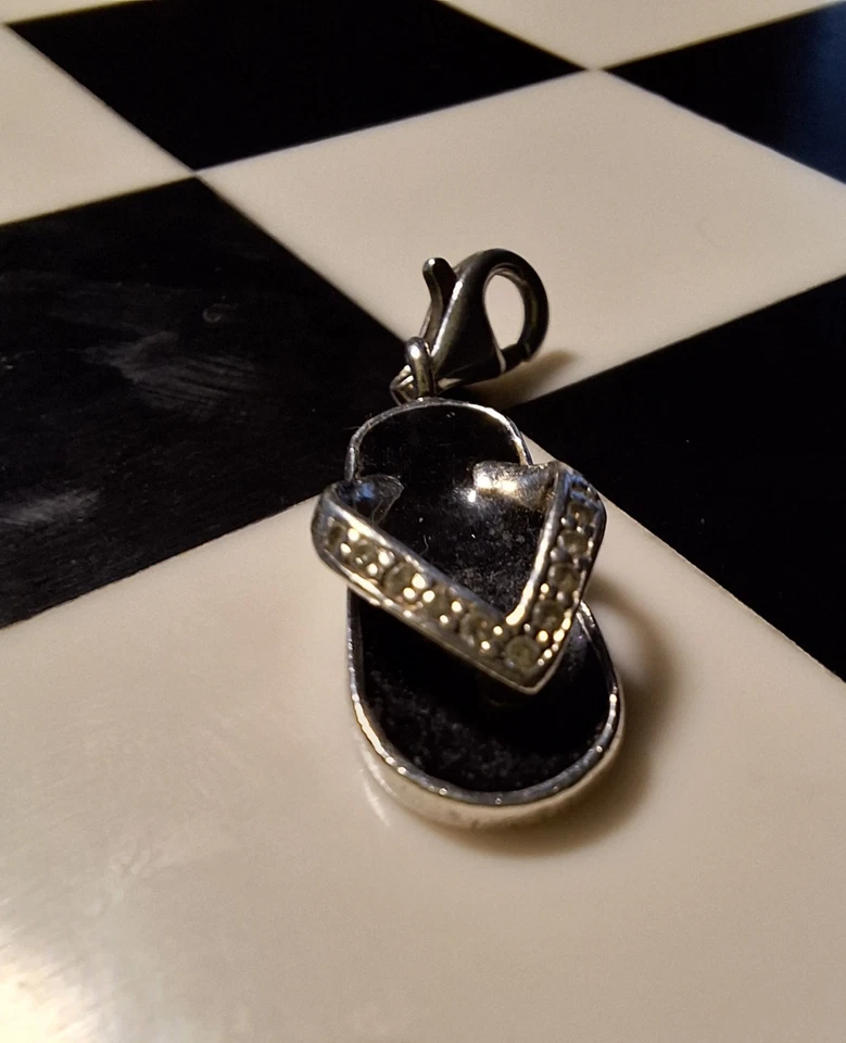 Chanclas Thomas Sabo 🩴Sandal Zapato Negro Playa ⛱️ Vacaciones Circonita cúbica Plata Dije Foto 3 de 4