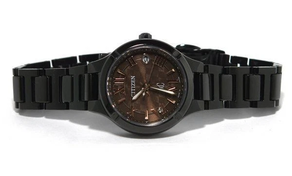 Reloj Citizen Eco-Drive xC ES8086-53E para mujer marrón titanio probado Foto 3 de 4