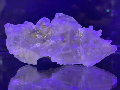 HALITE FL SWILW YELLOW - LOCATION : VERDE VALLEY SALT MINE CAMP VERDE ,AZ