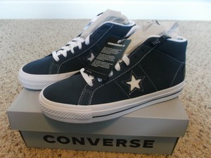 converse mid one star