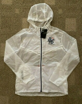 Nike Men's BRS Blue Ribbon Sports Lightweight Running Jacket