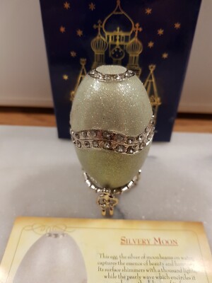 Atlas Faberge Ei Schmuckschatulle ''Silver Moon'' mit Löffel und Zertifikat verpackt 