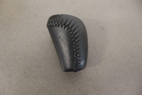 95-97 LandCruiser 96-98 LX450 Base Model Auto Trans Floor Shifter W/Worn Knob - Picture 20 of 21