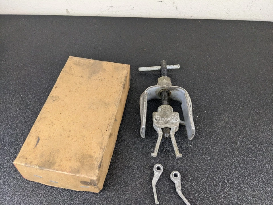 #bi479 Extractor de rodamientos pequeño a presión 2 mordazas juegos de hasta 3 toneladas 1-2" a 2" A78 EE. UU. Foto 2 de 4