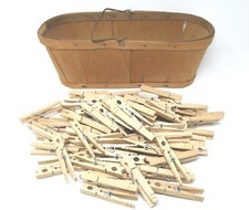 Vintage Oval Split Wood Clothespin Basket with Wire Bale  87 Clamp Style Pins