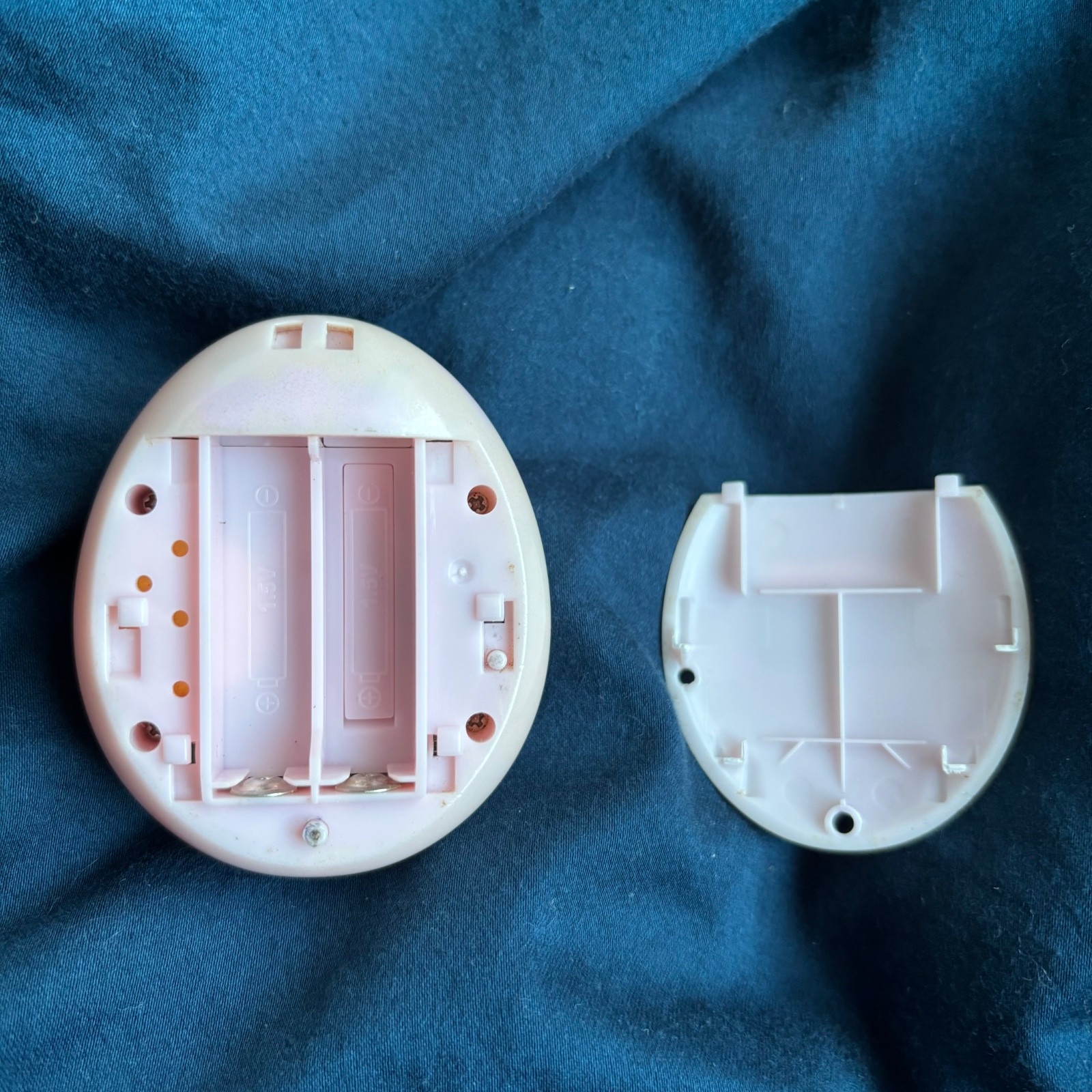 Tamagotchi P's Version Pink Color Tamadeko Pierce Bandai Limited