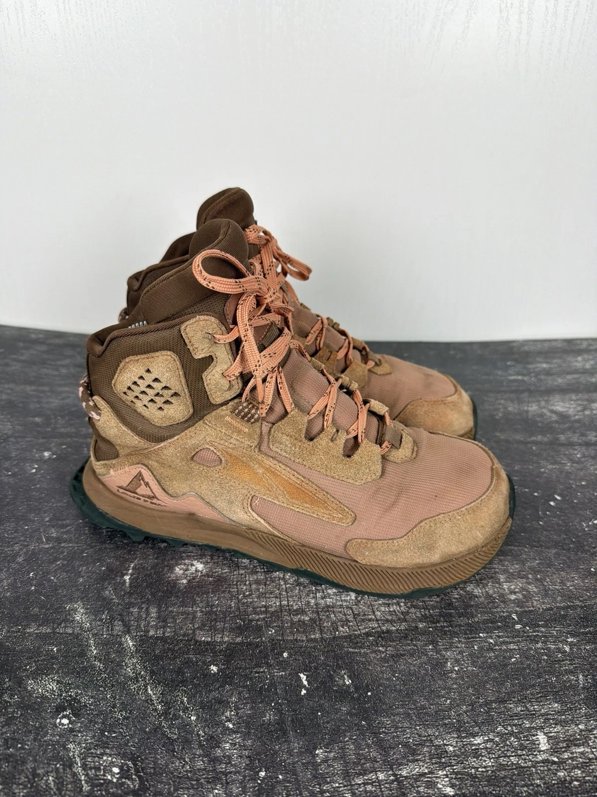 Altra Lone Peak Hiker 2 II Women Size 7.5 US Hiking Boots Shoes Brown Suede