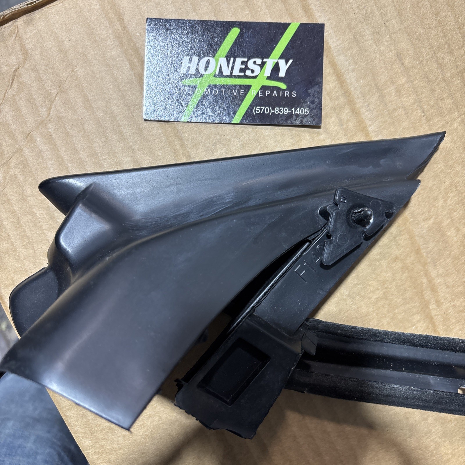 🔥 OEM Ferrari 488 Front Right Door Molding Trim | Passenger Side 2010–2015 Used
