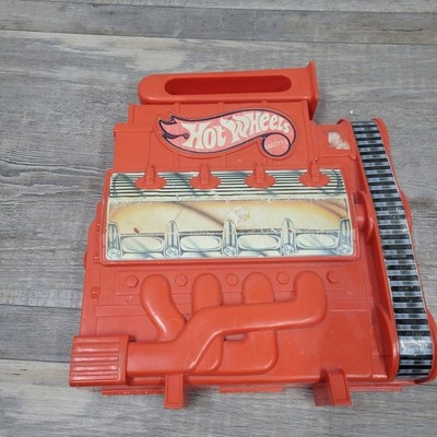 1983 Hot Wheels Racers Engine Case