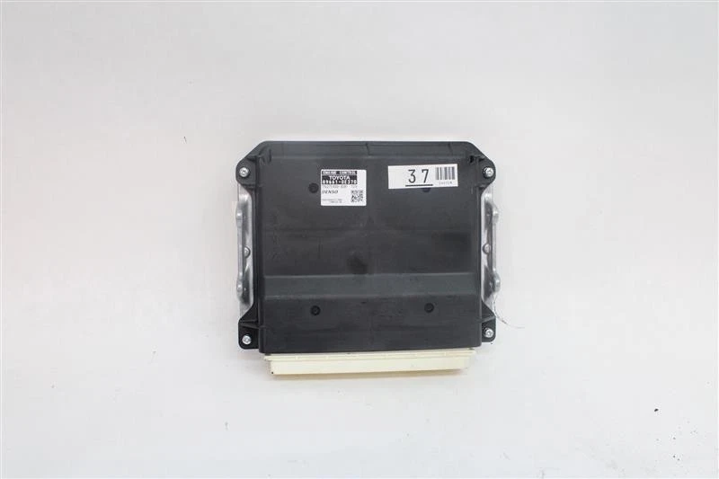 Computadora ECU ECM TOYOTA HIGHLANDER 2011 11 2012 12 896610E370 1319711 Foto 2 de 4